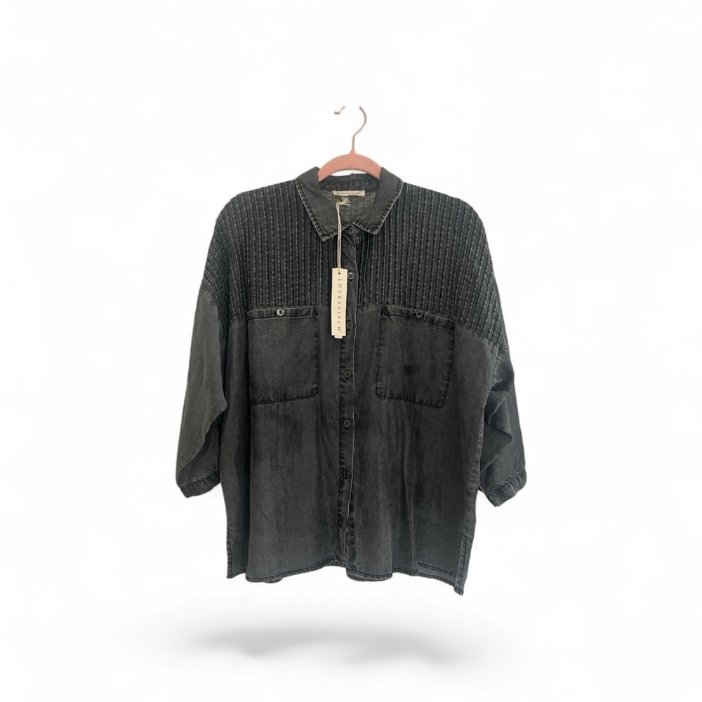 ❣️LOVESTITCH Button-Up Shirt
